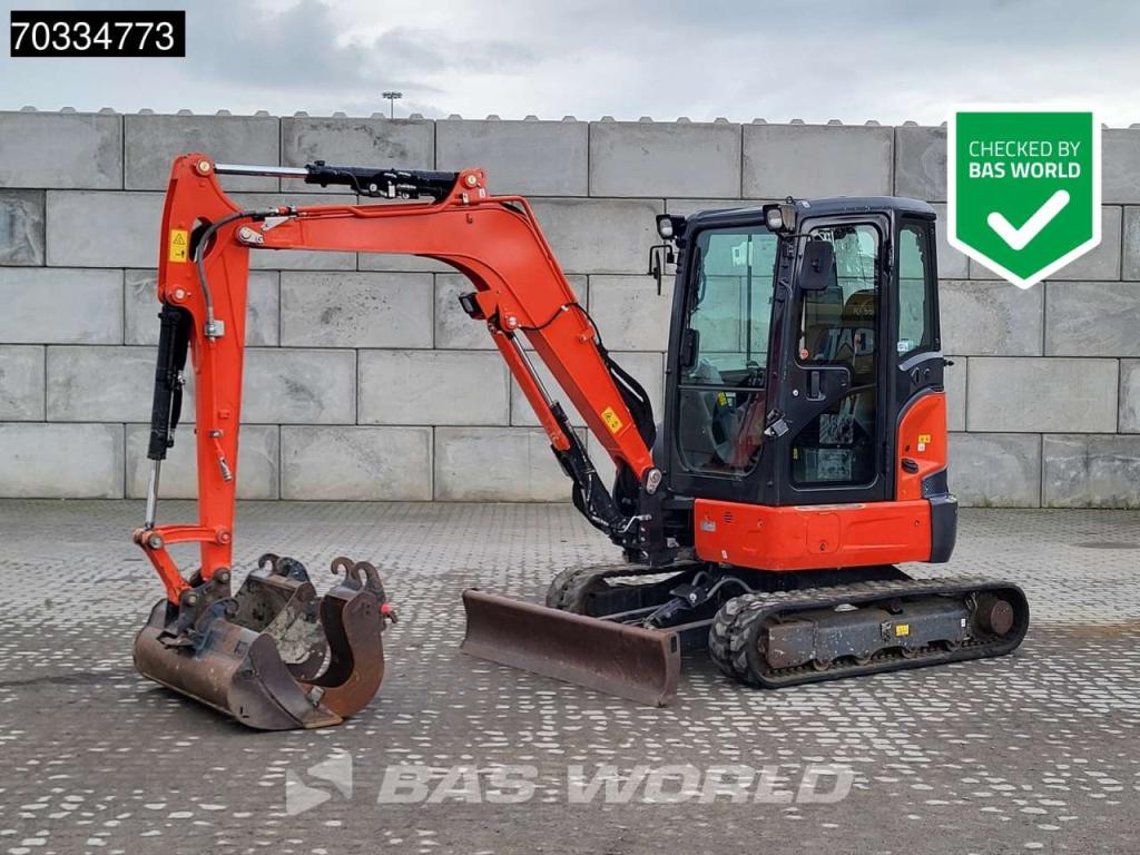 Kubota U36 -4 Photo 1