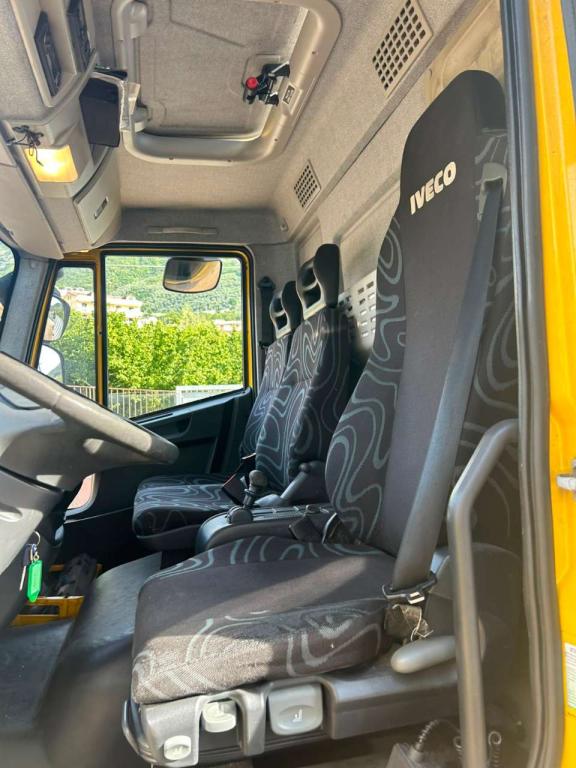Iveco EUROCARGO CUBE 120E28P Photo 19