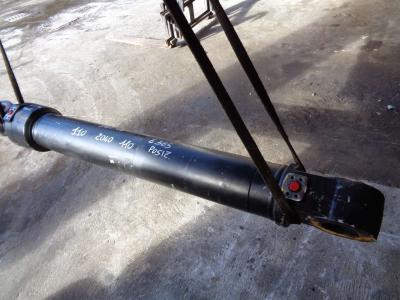 Positioner piston for New Holland E 385 sold by PRV Ricambi Srl