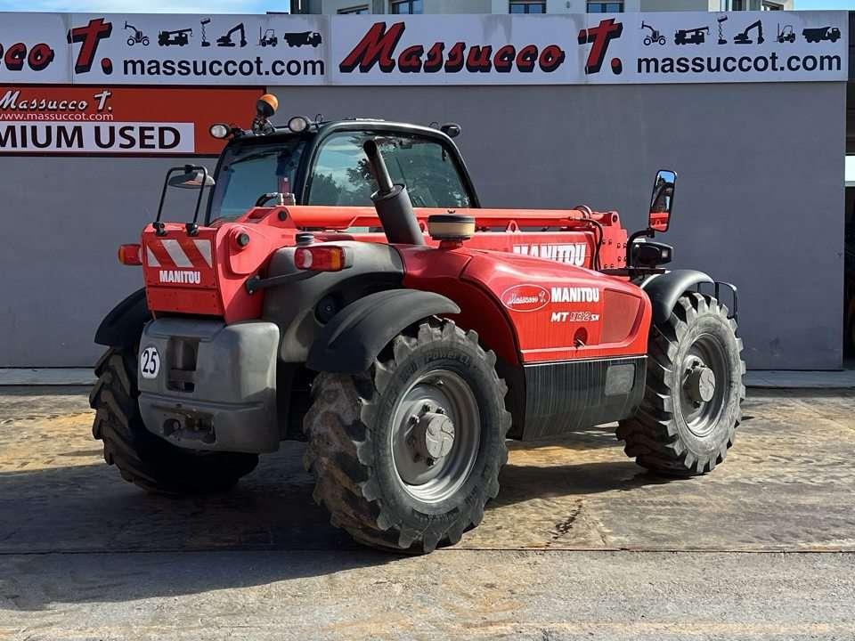 Manitou MT932 4x4x4 Photo 16