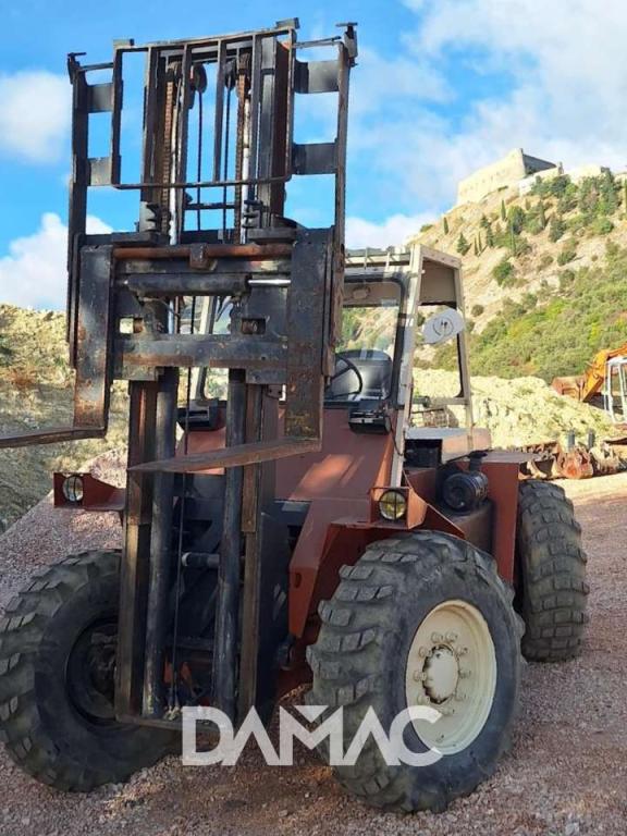 Manitou 4×4 Photo 3