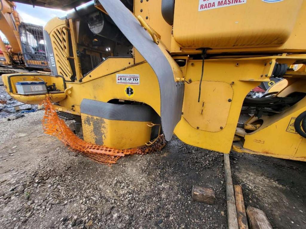 Volvo rear frame 11177800 for Volvo L110E, L120E Photo 1