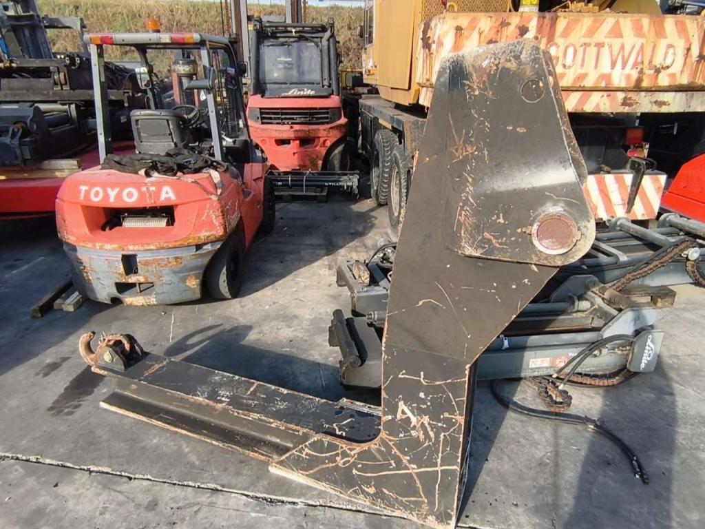 Manitou MHT10120L Photo 7