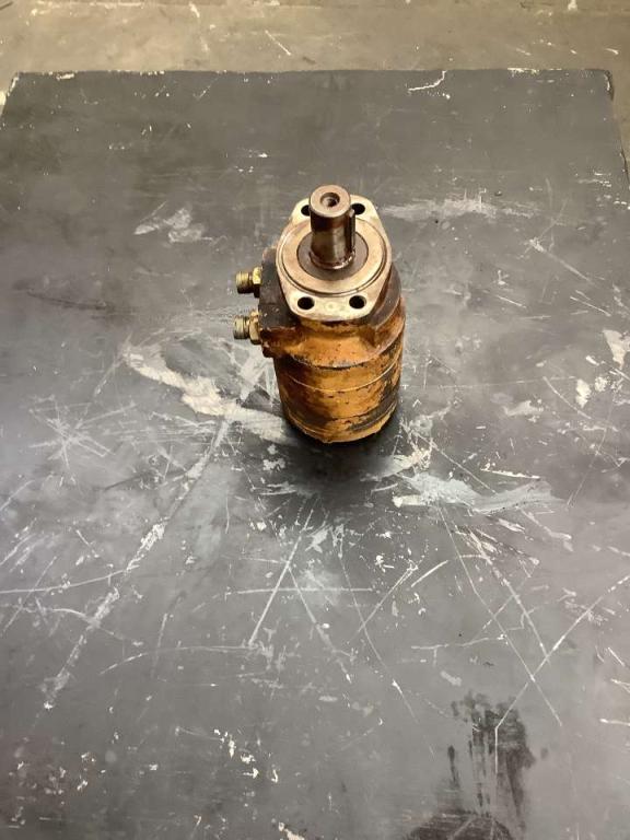 Steering hydrostatic unit for Bitelli BB650 Photo 4
