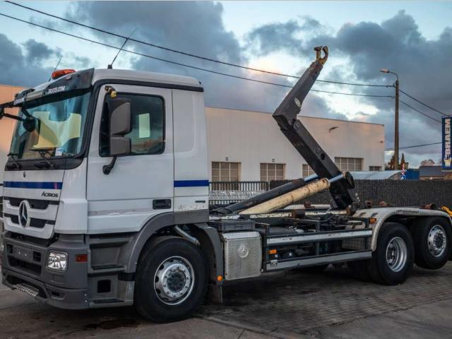 Mercedes-Benz_ACTROS_2646_L-