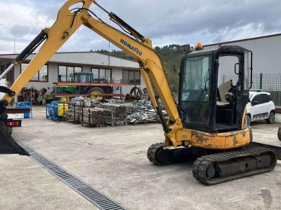 Komatsu PC35MR sold by Tevi Srl