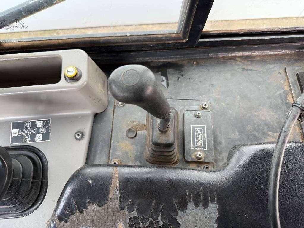 Komatsu D61PX-24 - 6-Way Blade / Ripper Valve / Camera Photo 12