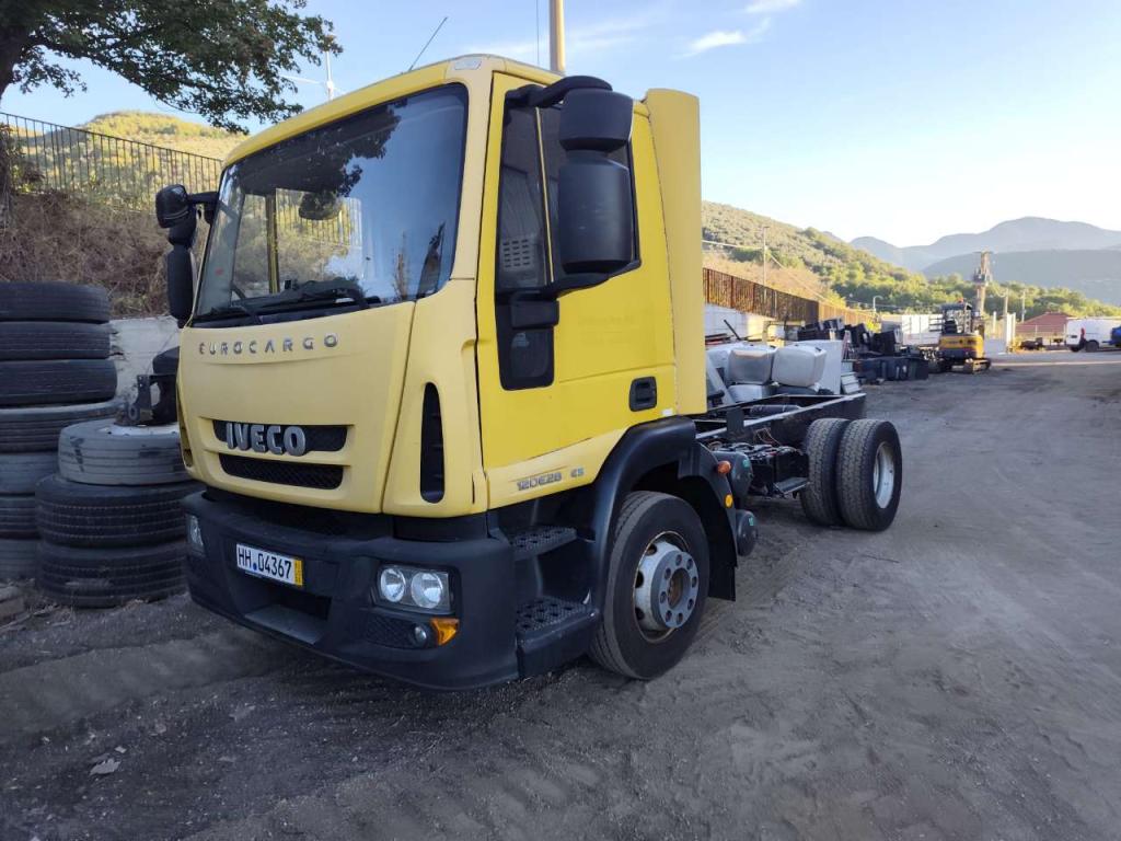 Iveco EUROCARGO CUBE 120E28P Photo 27