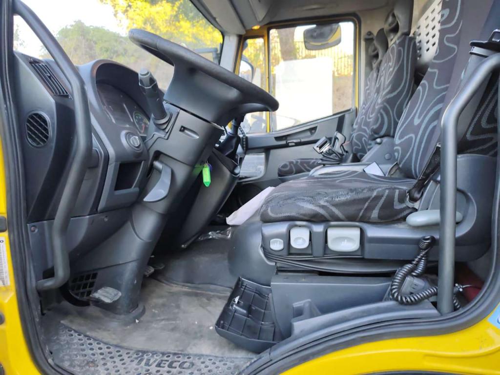 Iveco EUROCARGO CUBE 120E28P Photo 7