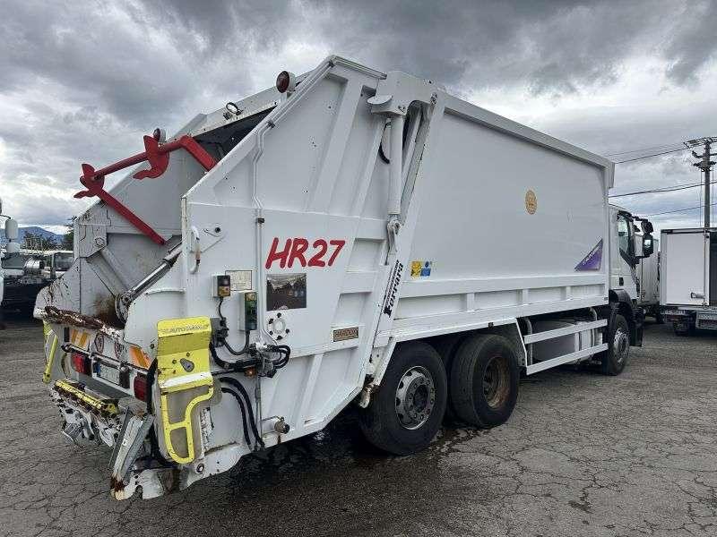 Iveco 330 Photo 4