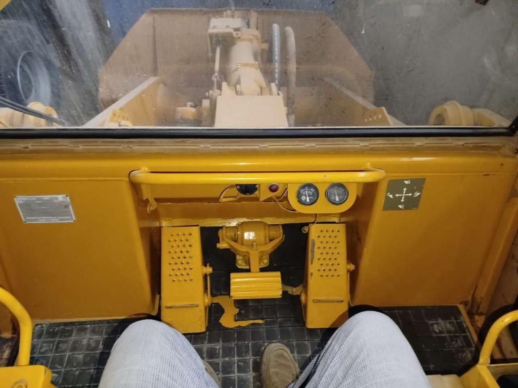 Caterpillar 953 Photo 4