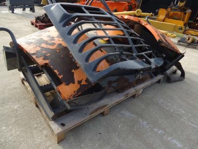 Hood and body panel for Hitachi ZW310 sold by OLM 90 Srl