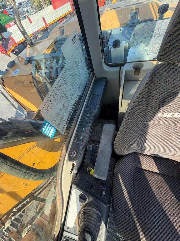 Liebherr R 313 LITRONIC Photo 13