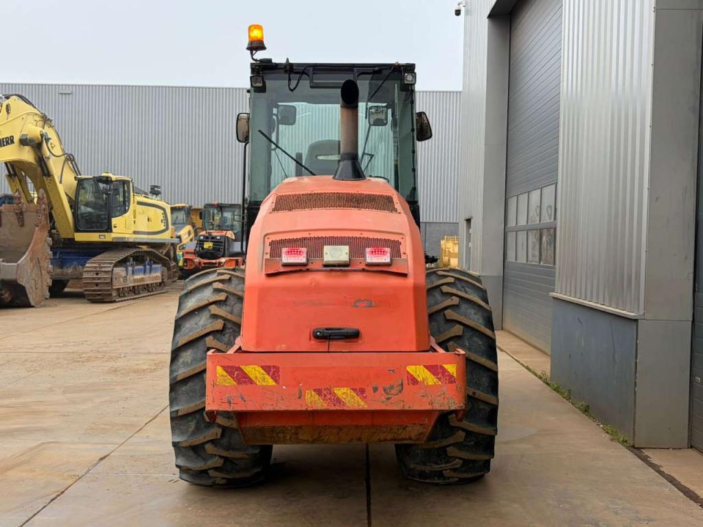 Caterpillar CP74 Photo 4