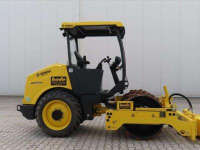Bomag BW124 PDH-5 sold by Bove Verhuur & Verkoop