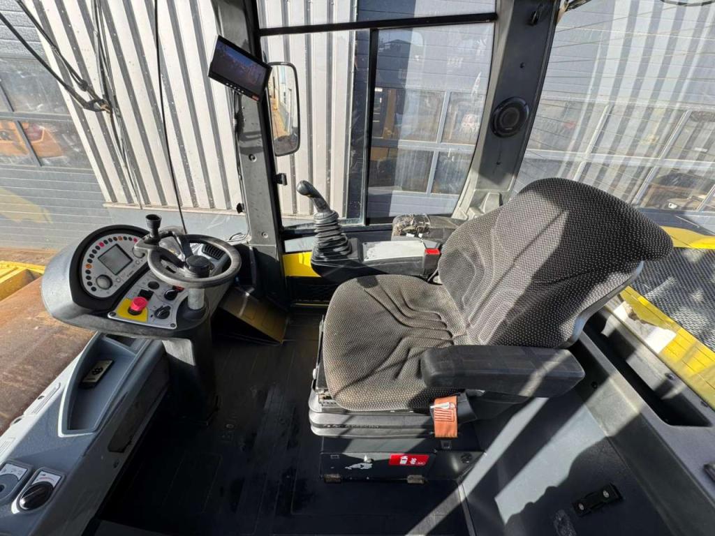 Bomag BW213D-5 Photo 20