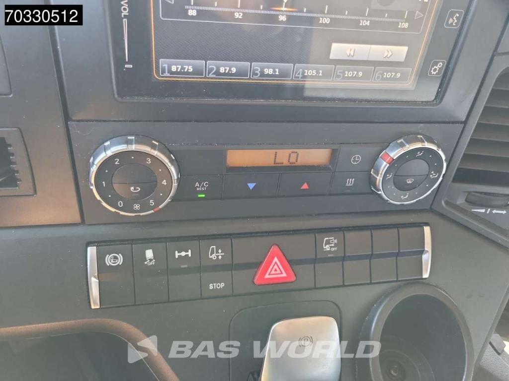 Mercedes-Benz Actros 1851 4X2 BigSpace 2x Tanks M.O.T. Photo 20