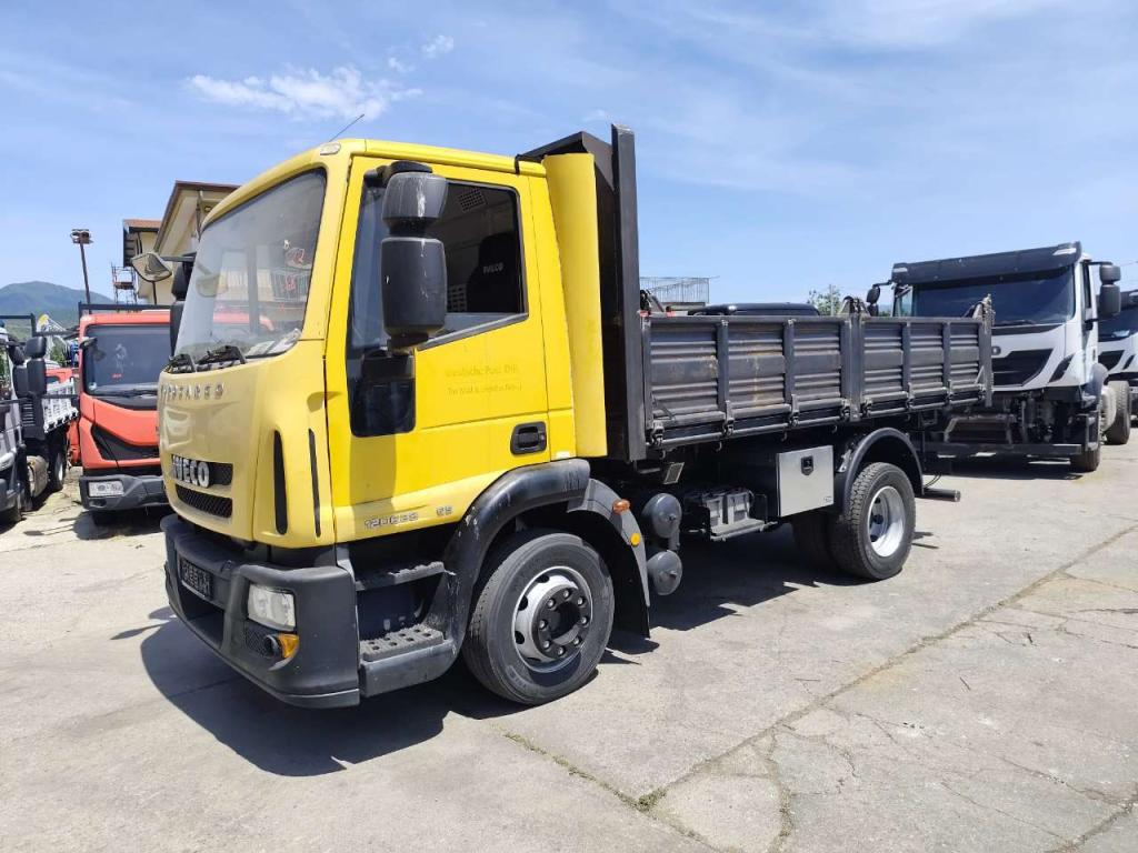 Iveco EUROCARGO 120E28P Photo 21