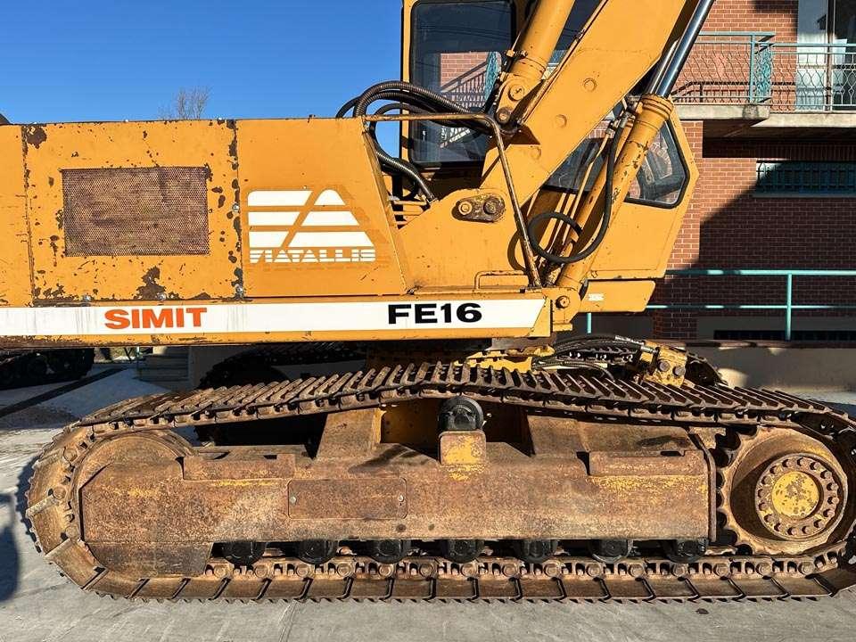 Fiat Allis FE 16 Photo 7