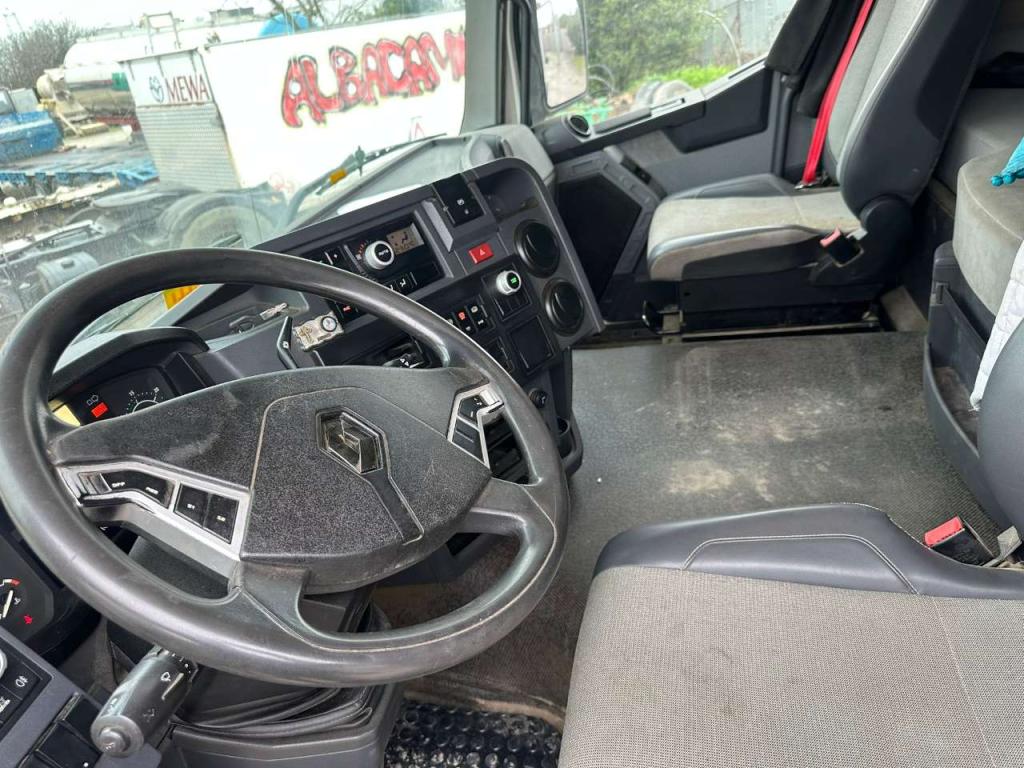 Renault T460 Photo 10