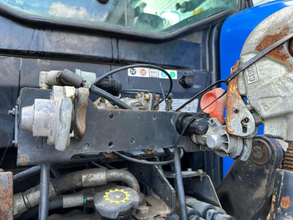 New Holland T7.250 Power Command Photo 18