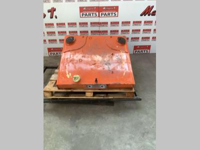 Tank (spare parts) for Hitachi ZW250-6 sold by Massucco T. Srl Area Ricambi