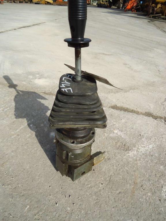Manipulator for Fiat Allis FL14E Photo 1