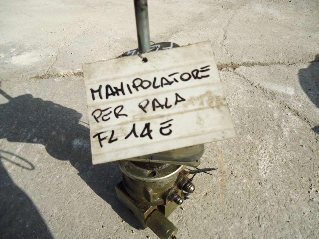 Manipulator for Fiat Allis FL14E Photo 3
