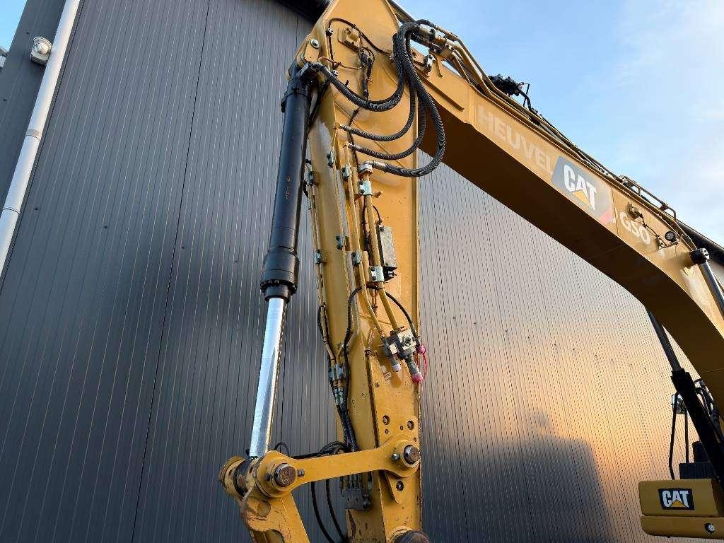 Caterpillar 323 07B Photo 16