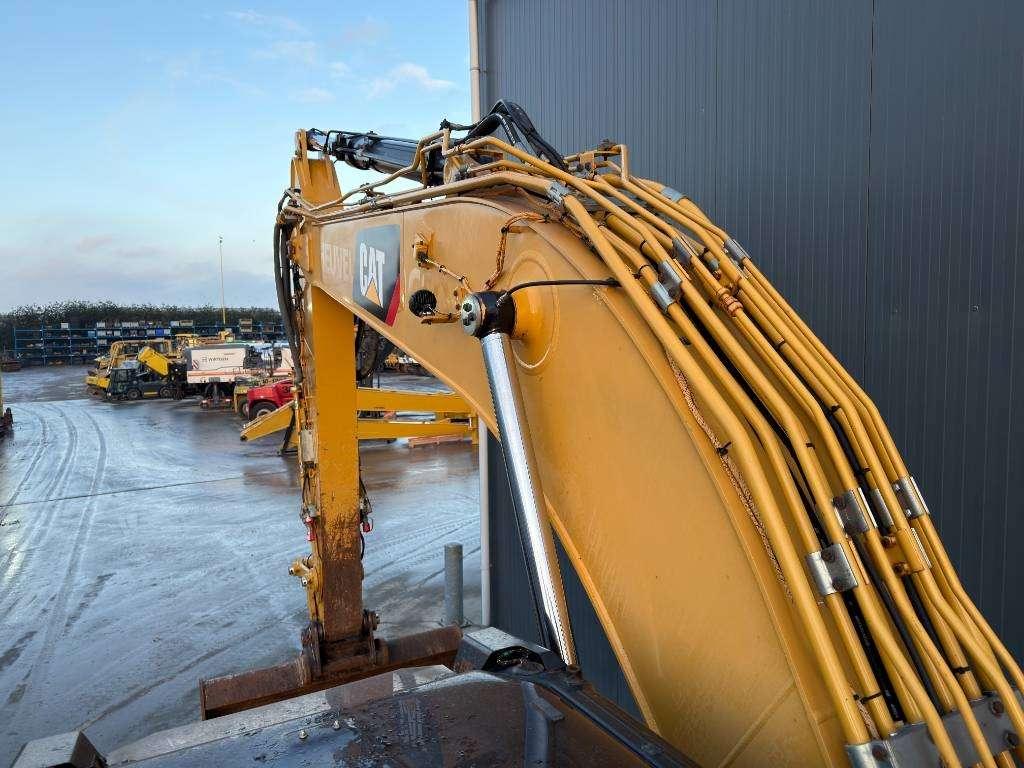 Caterpillar 323 07B Photo 25