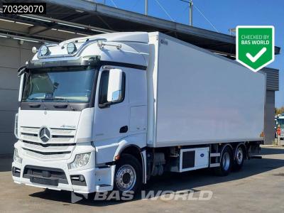 Mercedes-Benz Actros 2548 6X2 Carrier cooling engine 2500kg Ladebordwand Lift+steering axle Euro 6 sold by BAS World B.V.