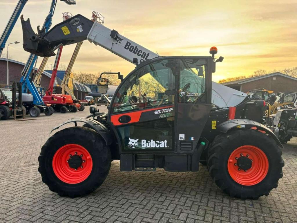 Bobcat TL38-70HF Photo 5