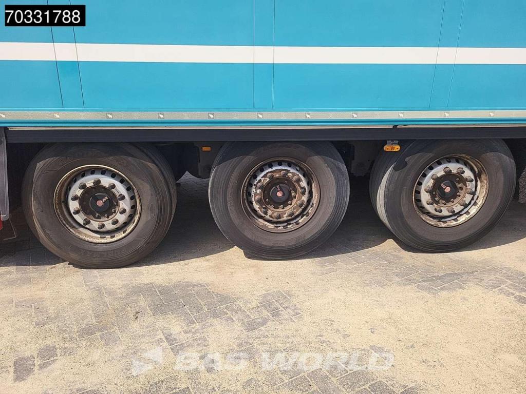 Schmitz SCB*S3B Tailgate Lift Axle 250x270cm Photo 17