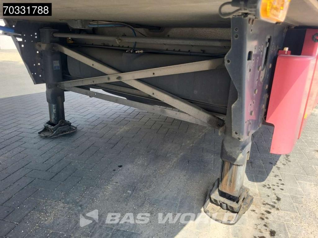 Schmitz SCB*S3B Tailgate Lift Axle 250x270cm Photo 29