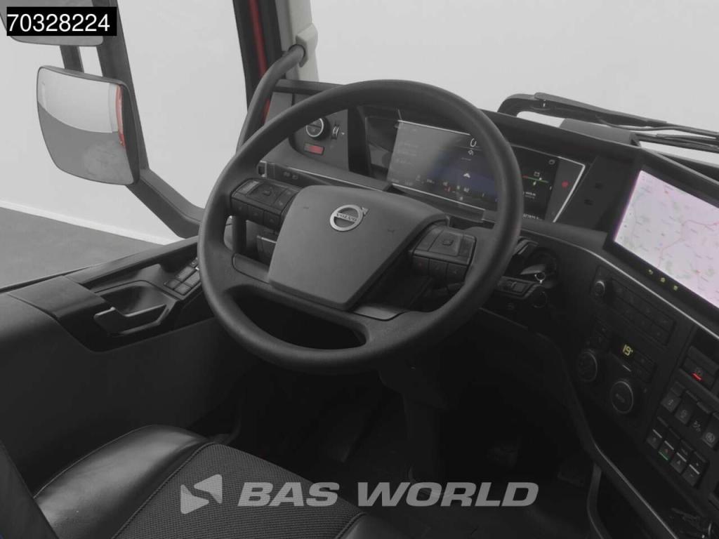 Volvo FH 460 4X2 XL 2x Tanks Navi ACC Photo 15