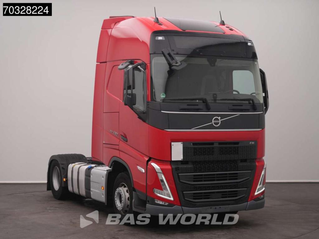 Volvo FH 460 4X2 XL 2x Tanks Navi ACC Photo 3