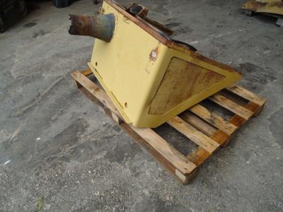 Hood and body panel for Fiat Allis FL10E sold by OLM 90 Srl
