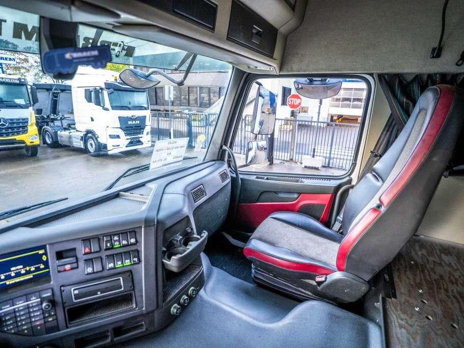 Volvo FMX 460 GLOB + HYDR Photo 12