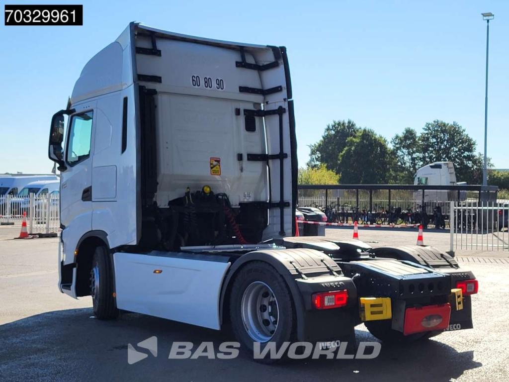 Iveco S-Way 480 4X2 New Tyres! Retarder Standklima Navi ACC Photo 2