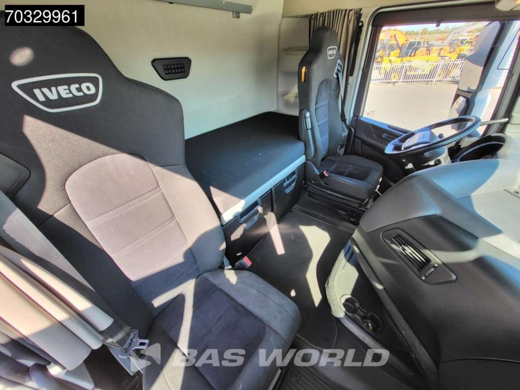 Iveco S-Way 480 4X2 New Tyres! Retarder Standklima Navi ACC Photo 26