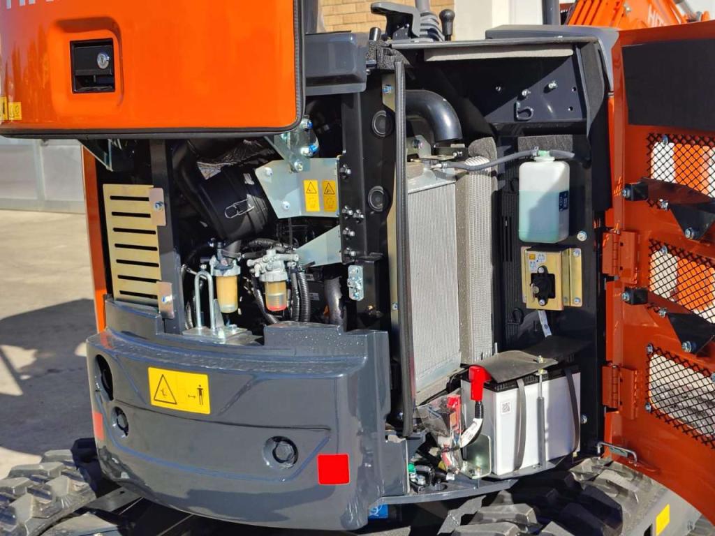 Hitachi ZX 26U-6 YR Photo 8