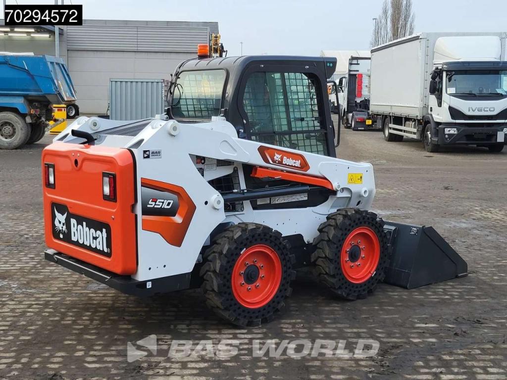 Bobcat S510 A/C - Cabin Photo 10