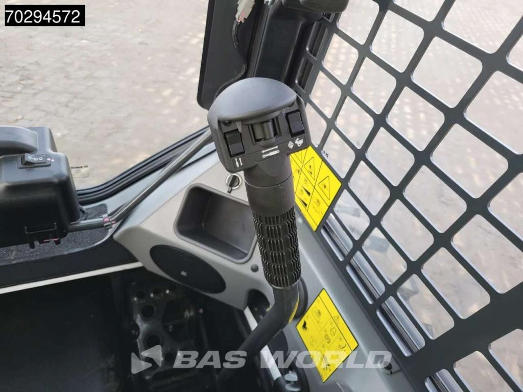 Bobcat S510 A/C - Cabin Photo 24