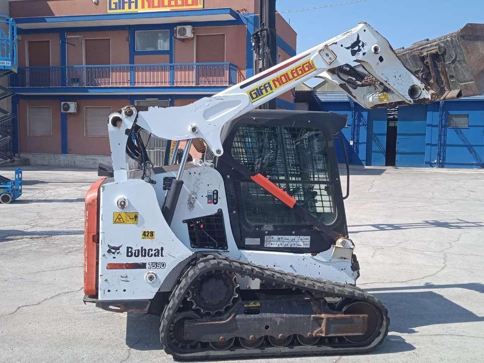 Bobcat T590 Photo 4