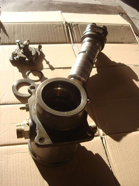 Rotating joint for Hitachi ZX 160 Photo 2