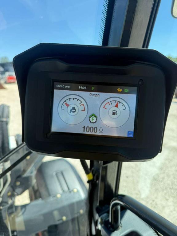 Bobcat L75 Photo 12