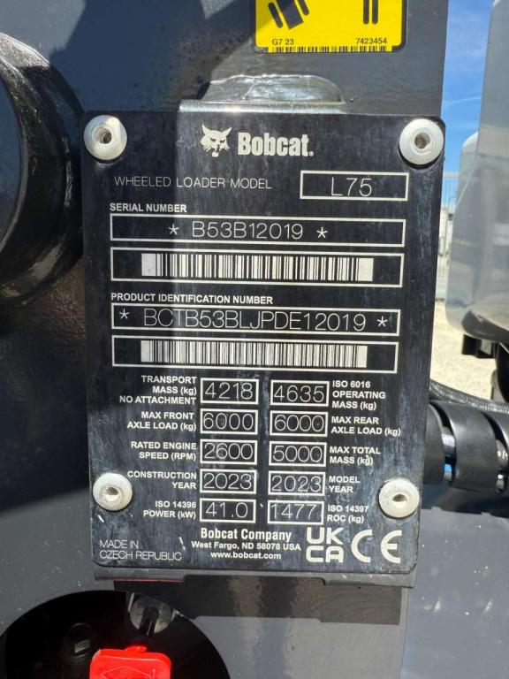 Bobcat L75 Photo 16