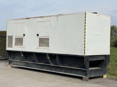 Caterpillar C 18 - 700 sold by Machinery Resale