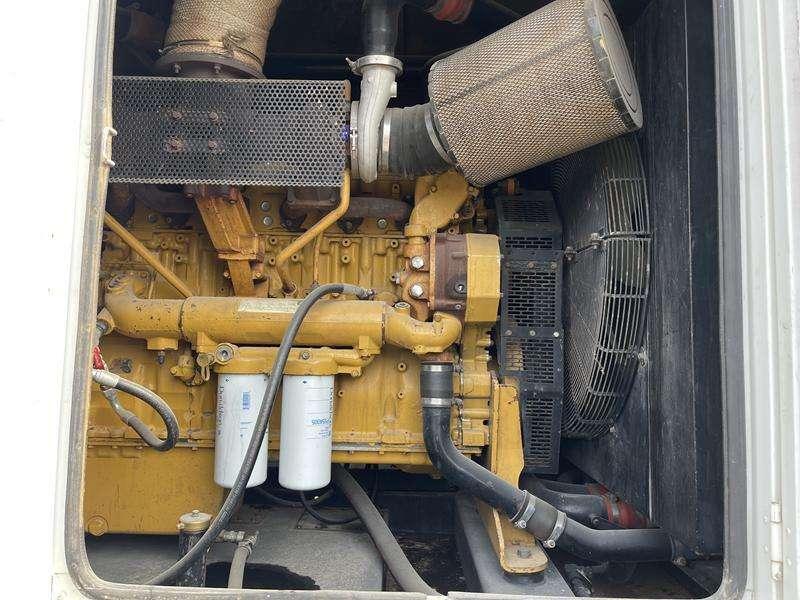 Caterpillar C 18 - 700 Photo 18