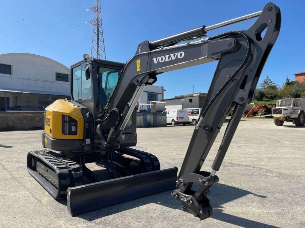 Volvo ECR50F Photo 1